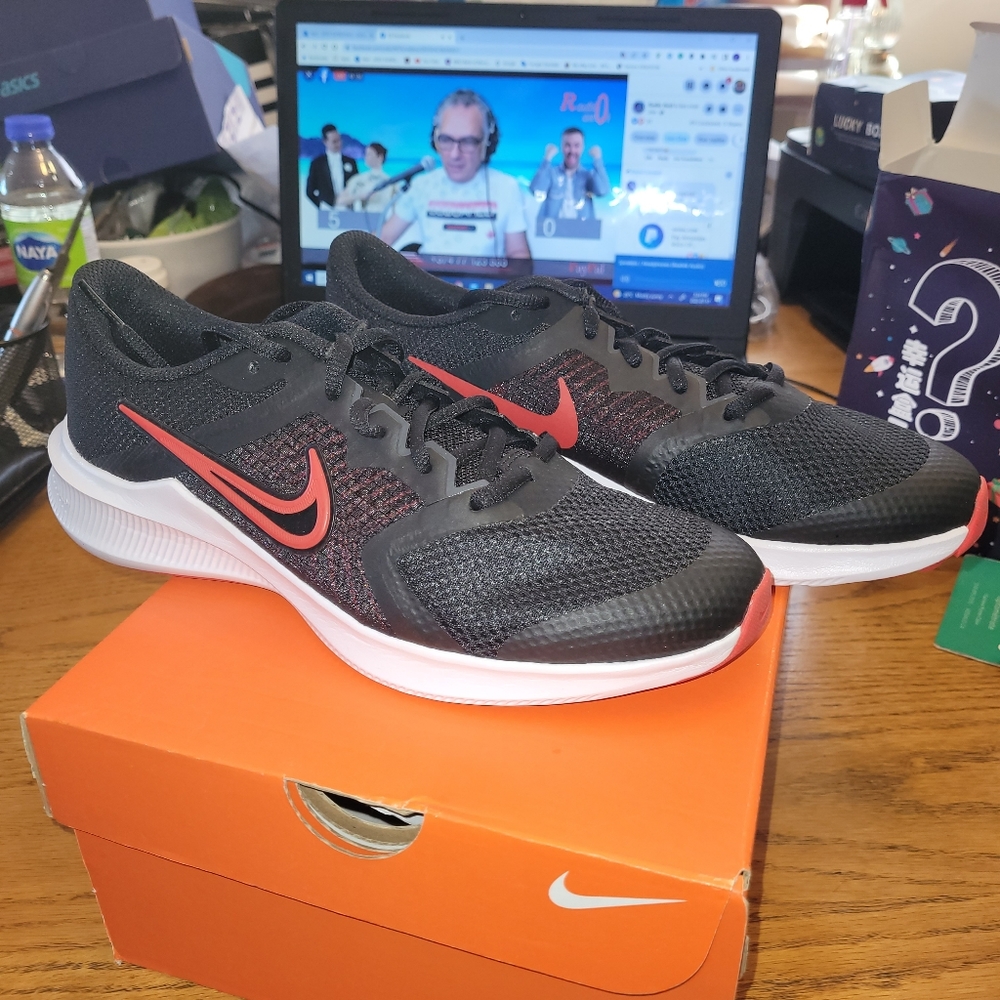 Kids Boy's or Girls Sneaker